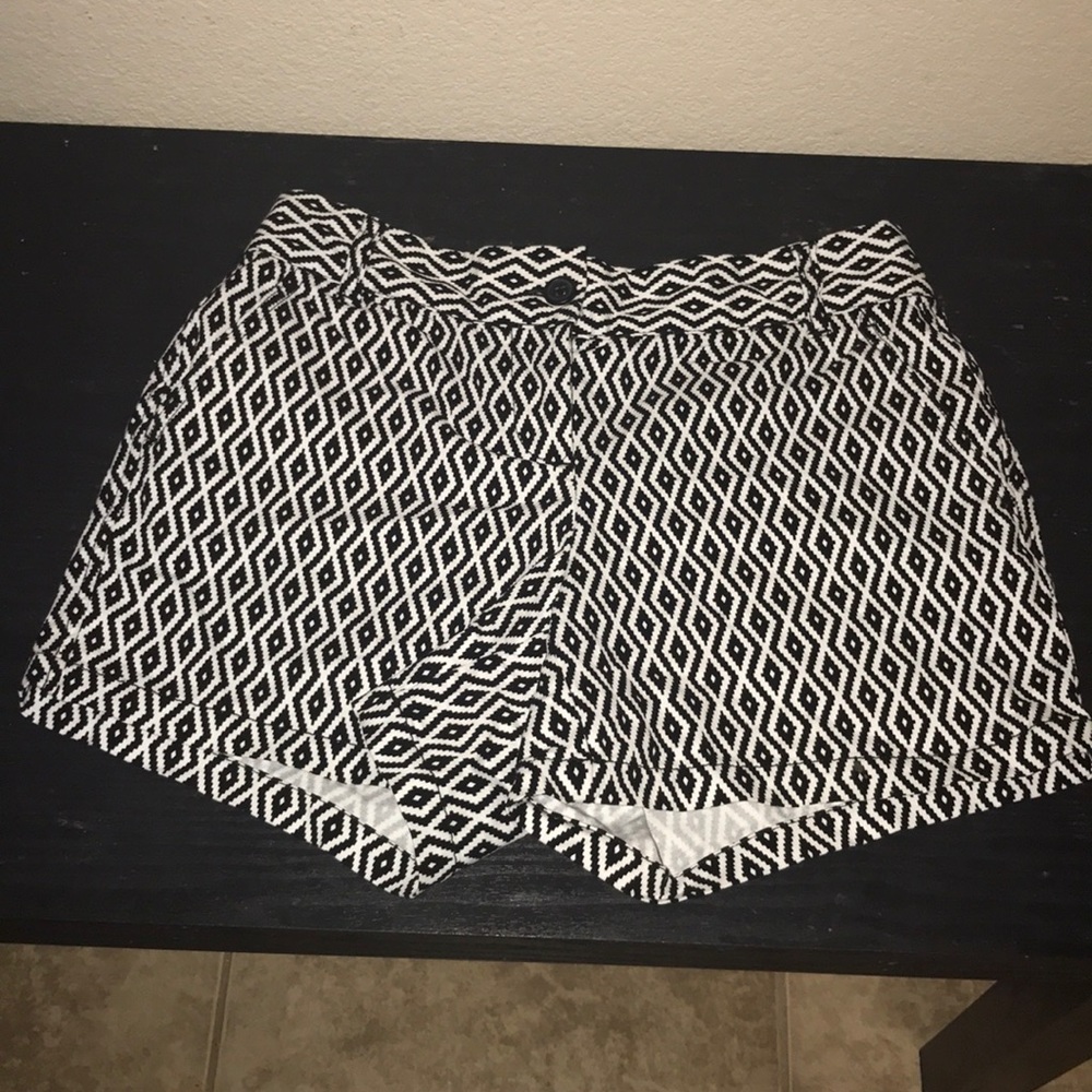 Dress barn brand dressy shorts